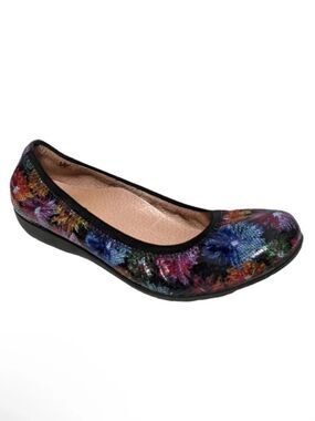 ABEO B.I.O.SYSTEM Tia Neutral Floral Leather Ballet Flats 7 Narrow